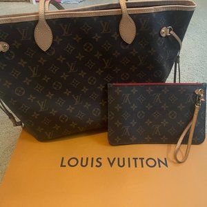Louis Vuitton MM Never Full Tote w/ Wristlet